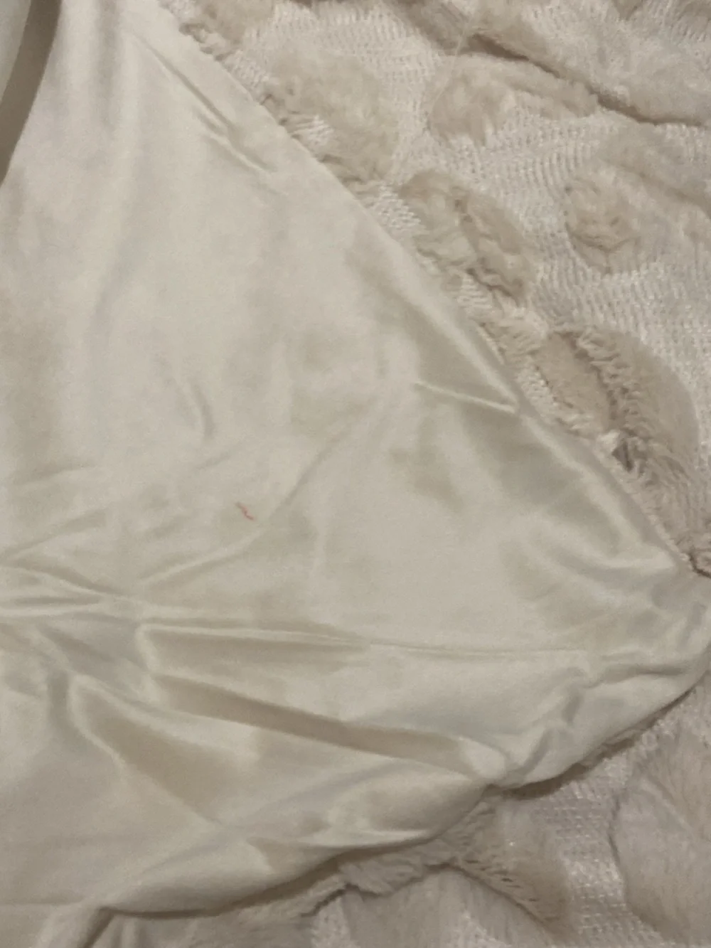Double 60x 80” Quilt/Bedspread Crean Heart Pattern